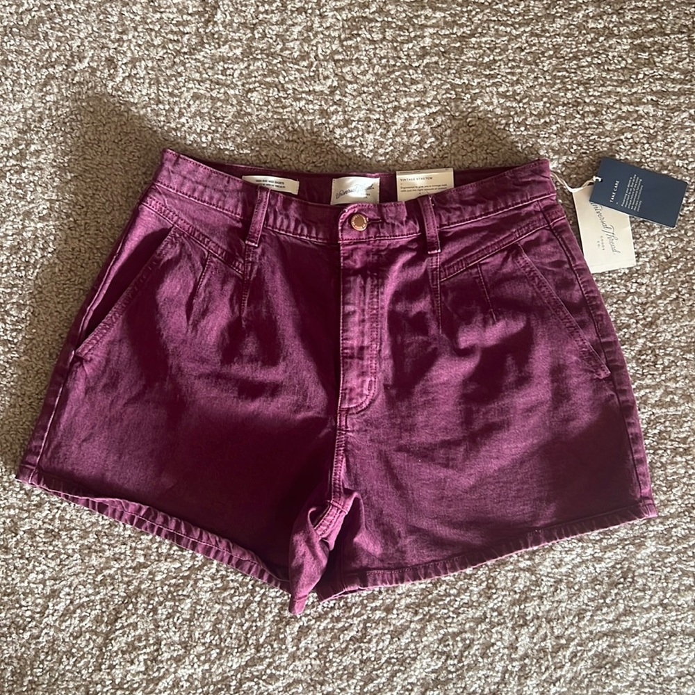 NWT High Rise Midi Shorts Vintage Stretch
